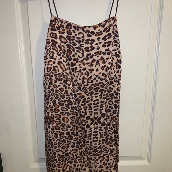 Topshop Dresses & Skirts - Top Shop Cheetah Print Dress